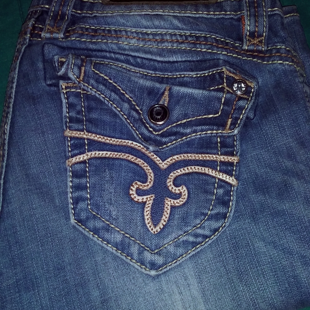 Rock revivals sz 28